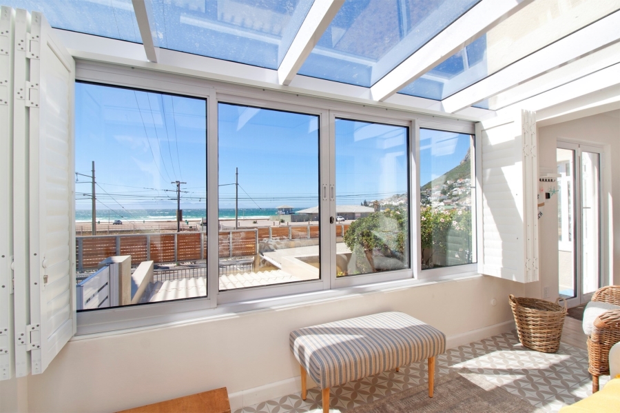 2 Bedroom Property for Sale in Fish Hoek Western Cape